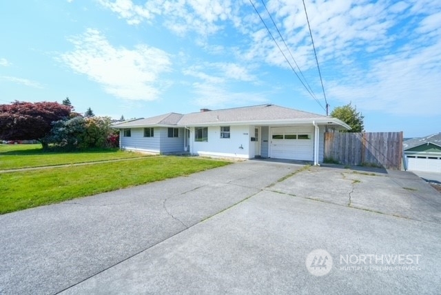 Property Photo:  1808 Island View Place  WA 98221 