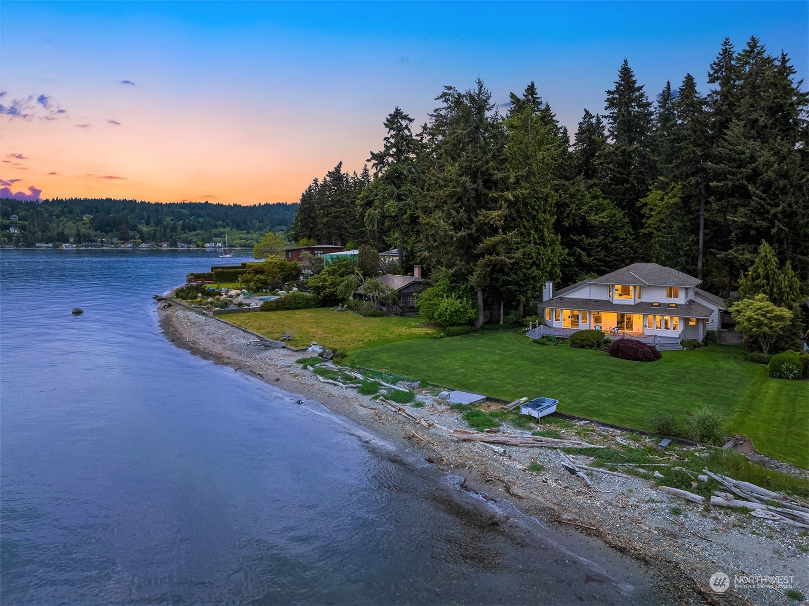 Property Photo:  3859 Pleasant Beach Drive NE  WA 98110 