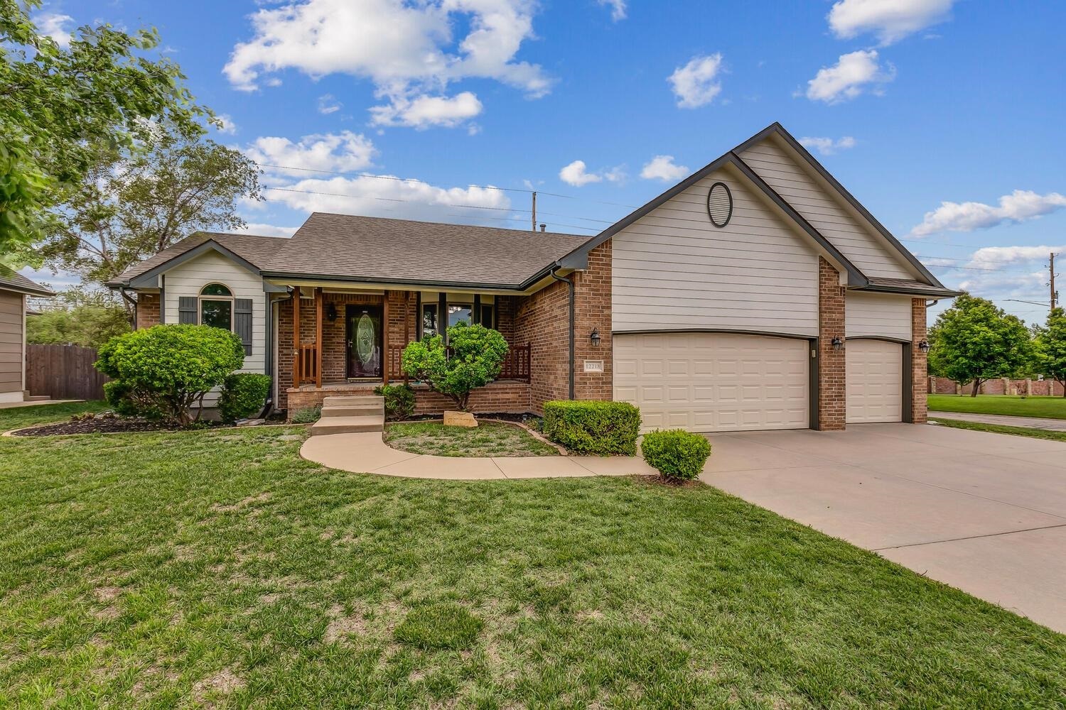 Property Photo:  12218 E Lockmoor St  KS 67207 