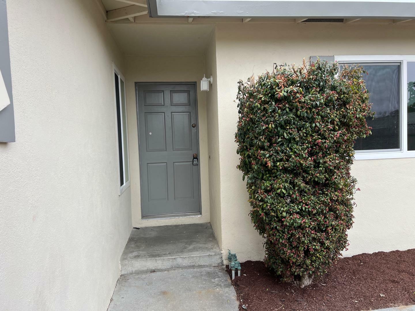 Property Photo:  421 Windsor Court  CA 93933 