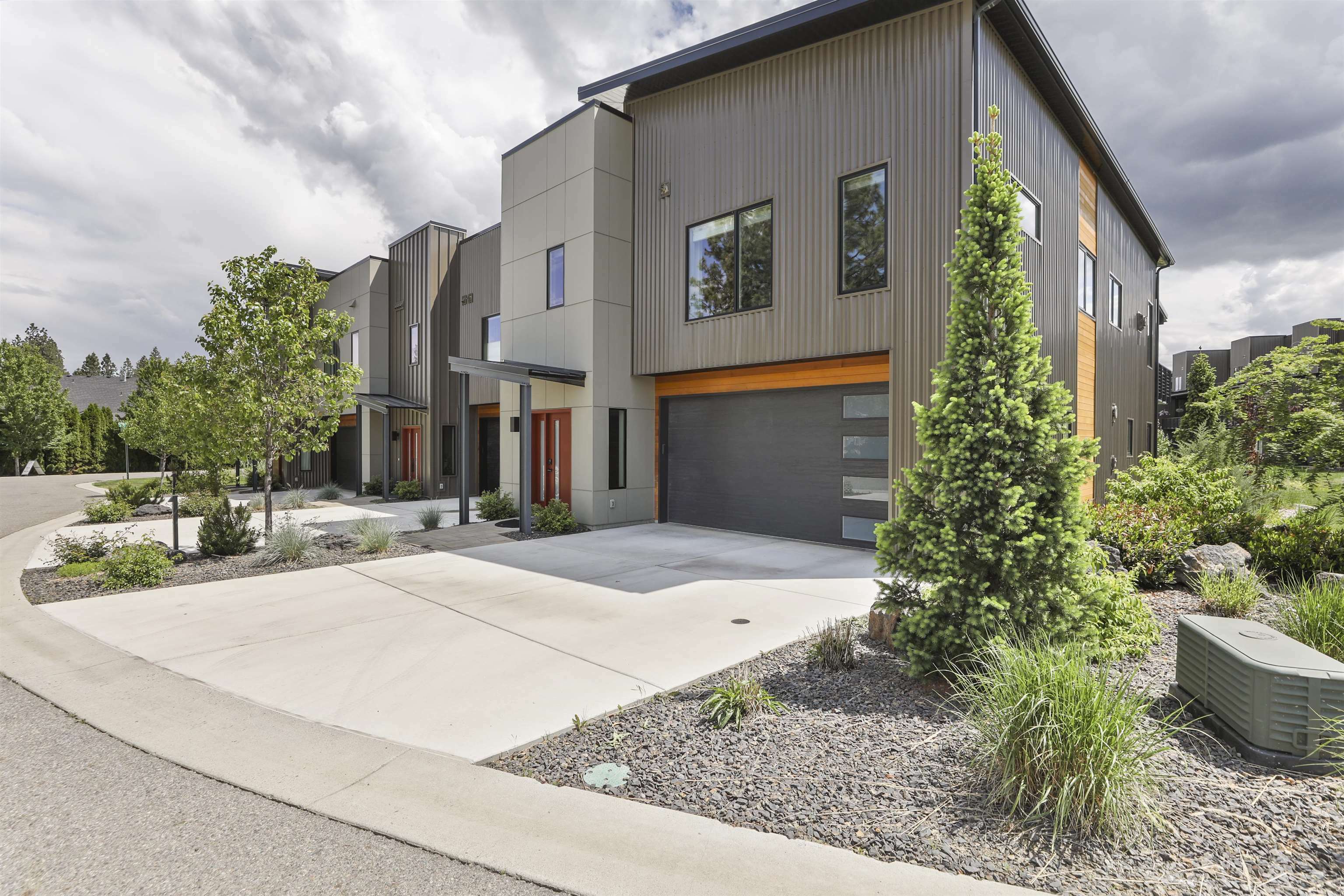 2311 S Jelsa Rosa Ln  Spokane WA 99223 photo
