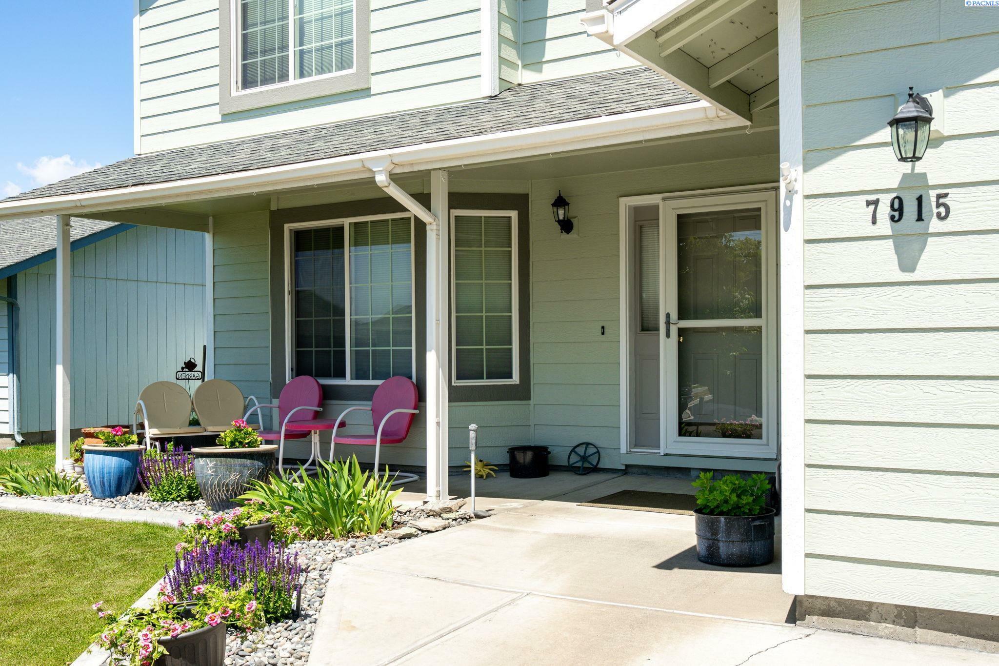 Property Photo: 7915 Savary Dr WA 99301