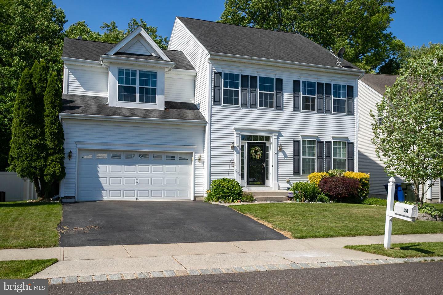 Property Photo:  34 Sagamore Lane  NJ 08505 