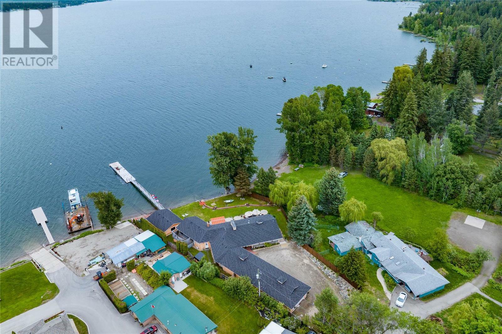 Property Photo: 957 Garroway Road BC V0E2W0