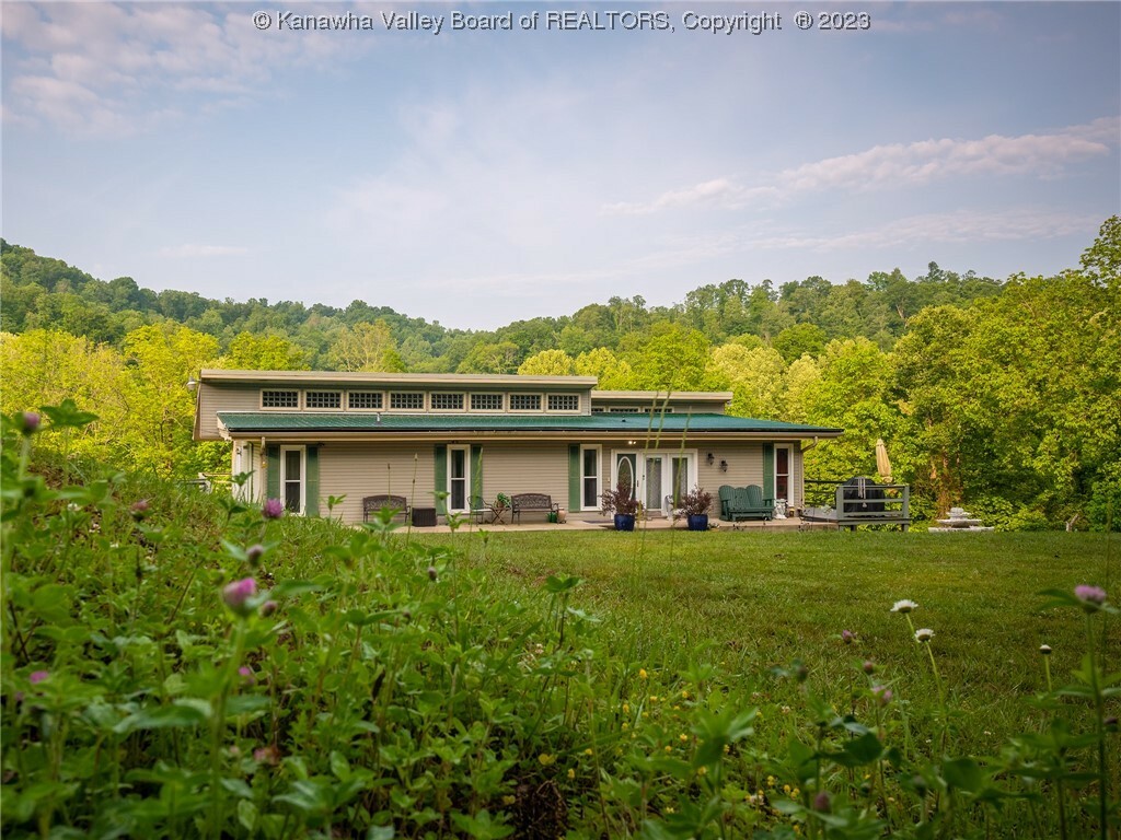 553 Scary Road  Scott Depot WV 25560 photo