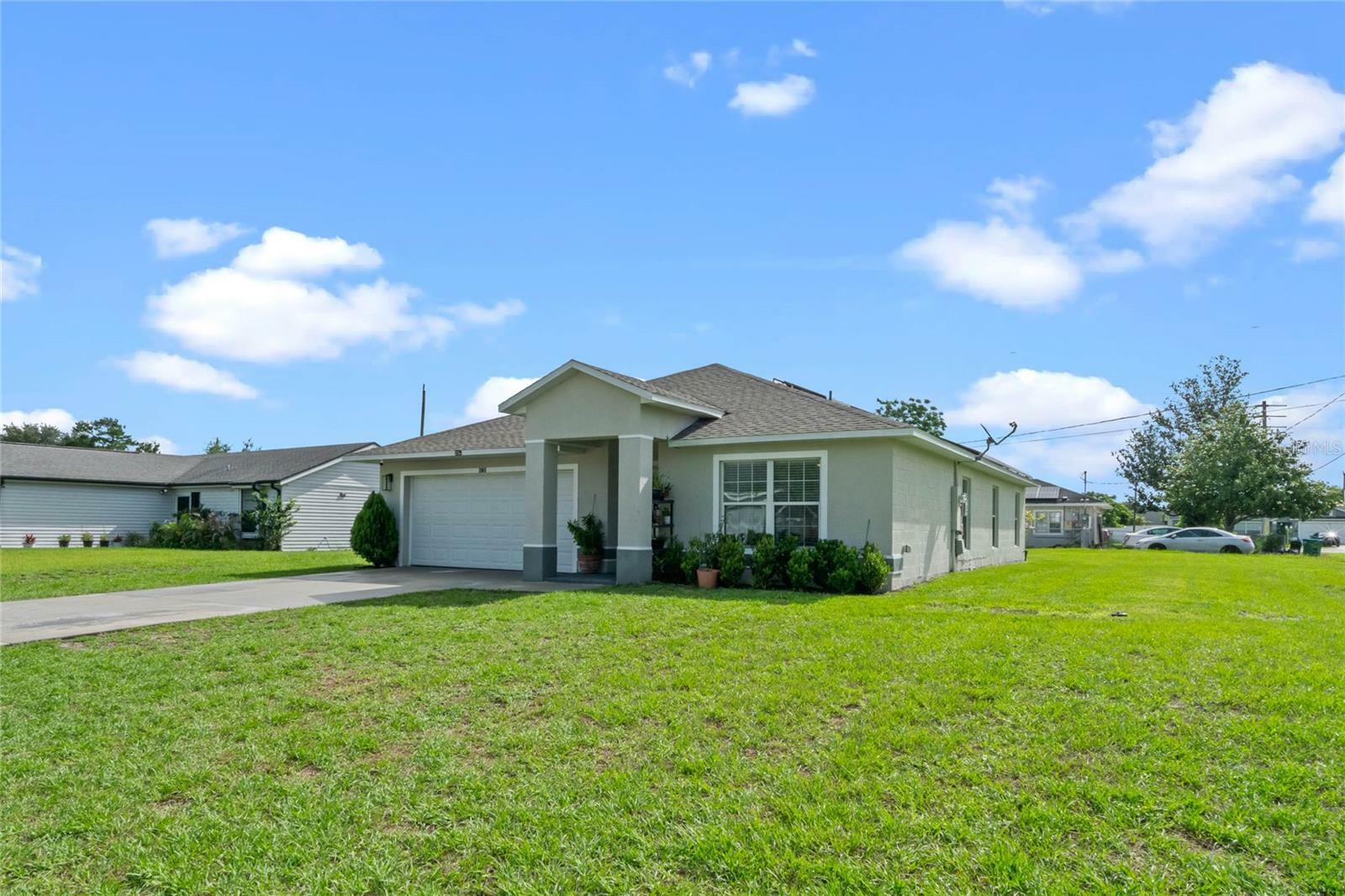 Property Photo:  2865 W Covington Drive  FL 32738 