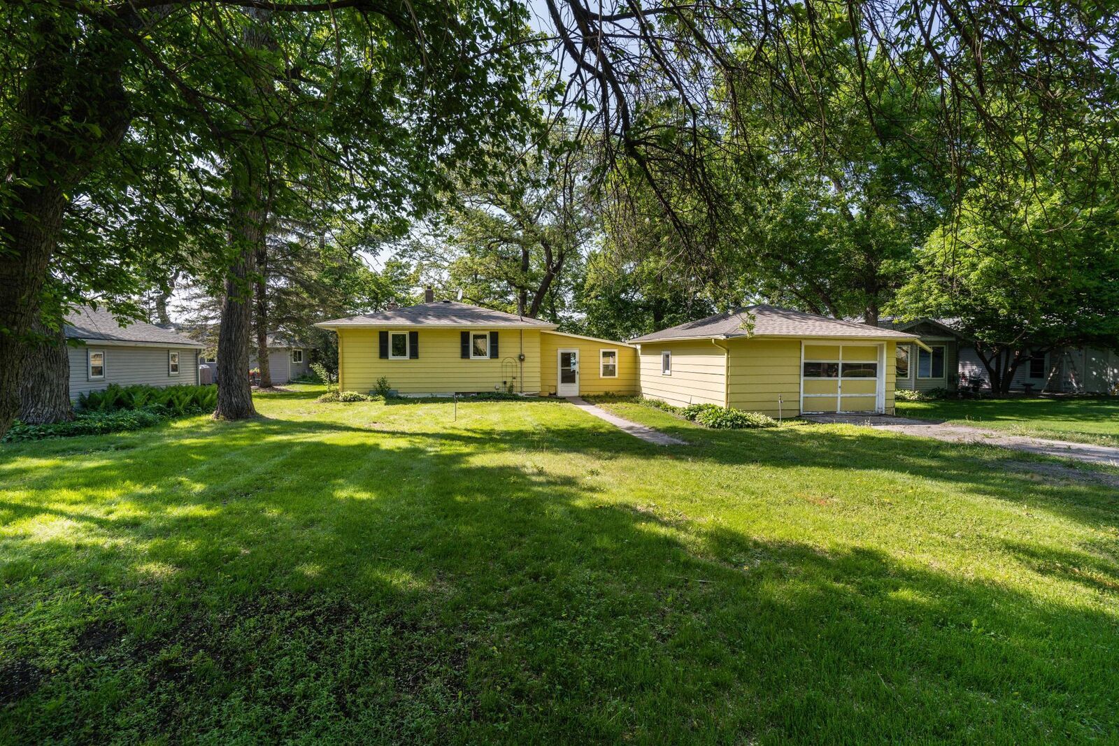 Property Photo: 21203 Hillside Beach Road MN 56537