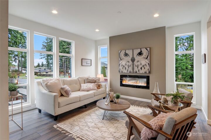 Property Photo:  13710 Ash Way A1  WA 98204 