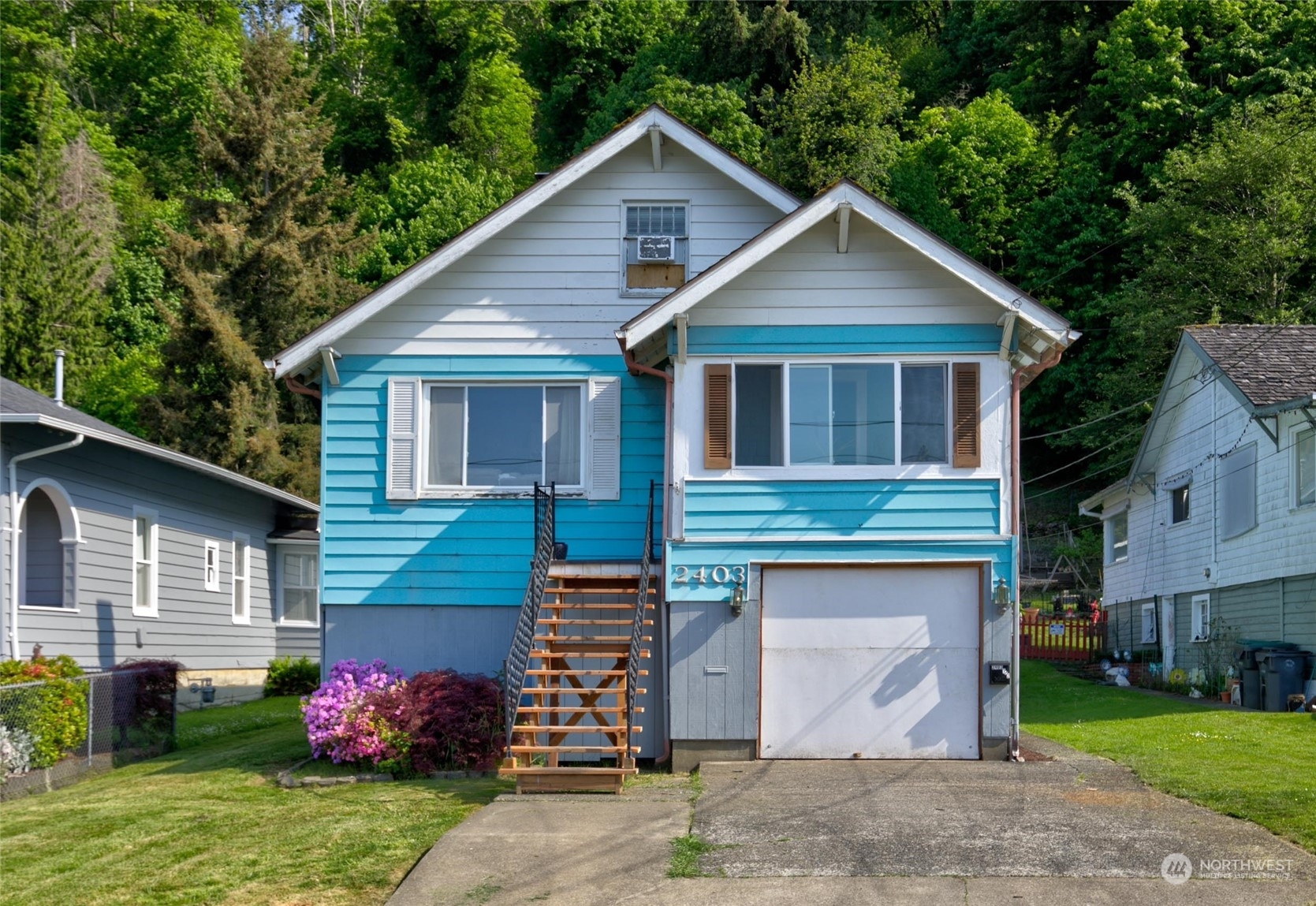 Property Photo:  2403 Queets Avenue  WA 98550 