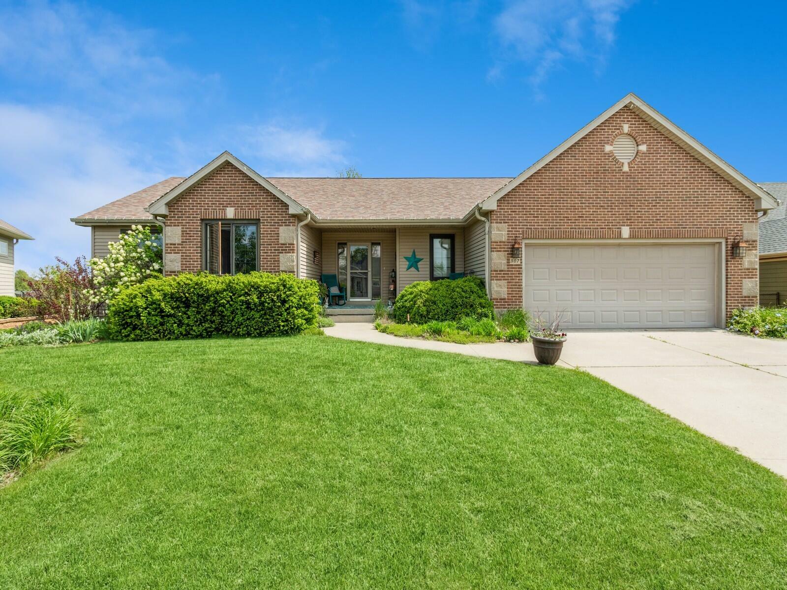 Property Photo:  307 Northpark Blvd.  IA 50124 