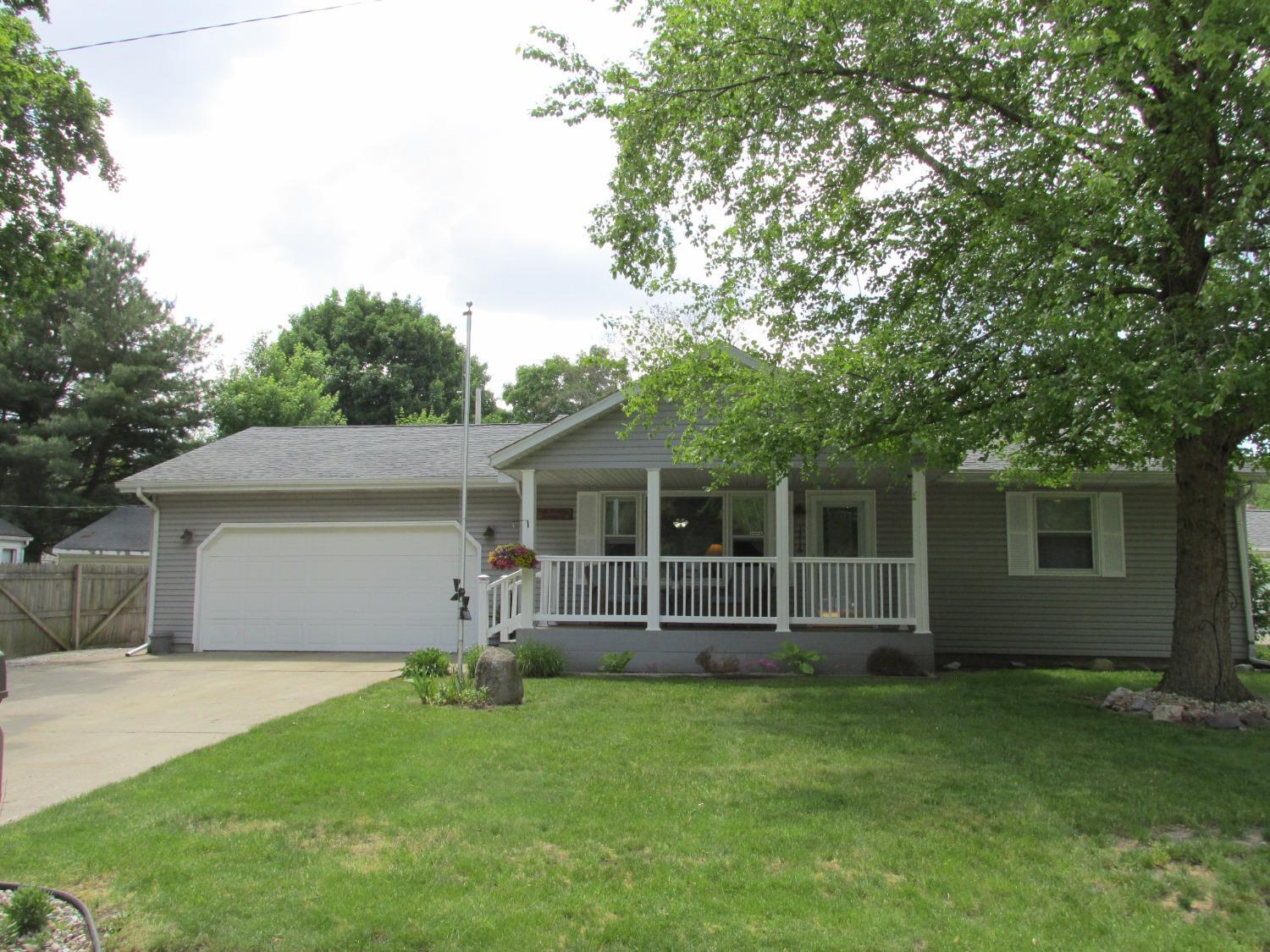 Property Photo:  1216 Greenway Street  IN 46350 