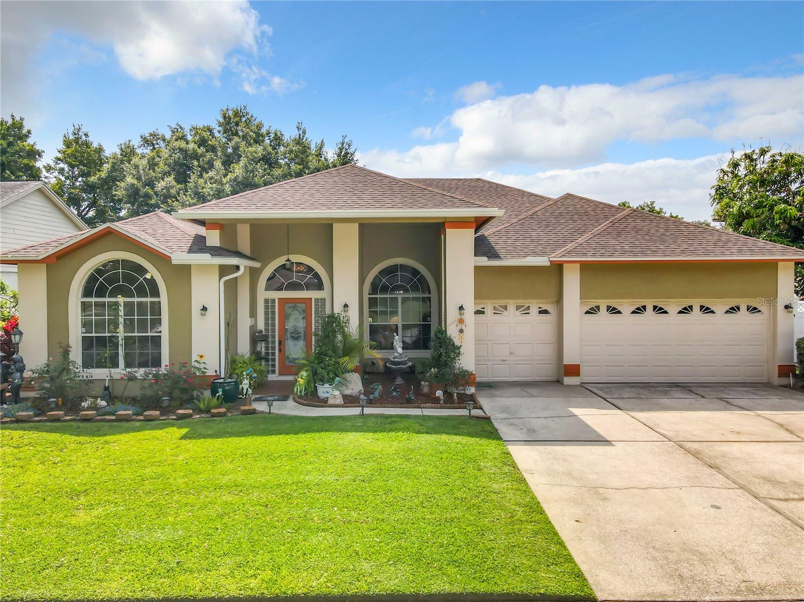 Property Photo:  321 Forrest Crest Court  FL 34761 