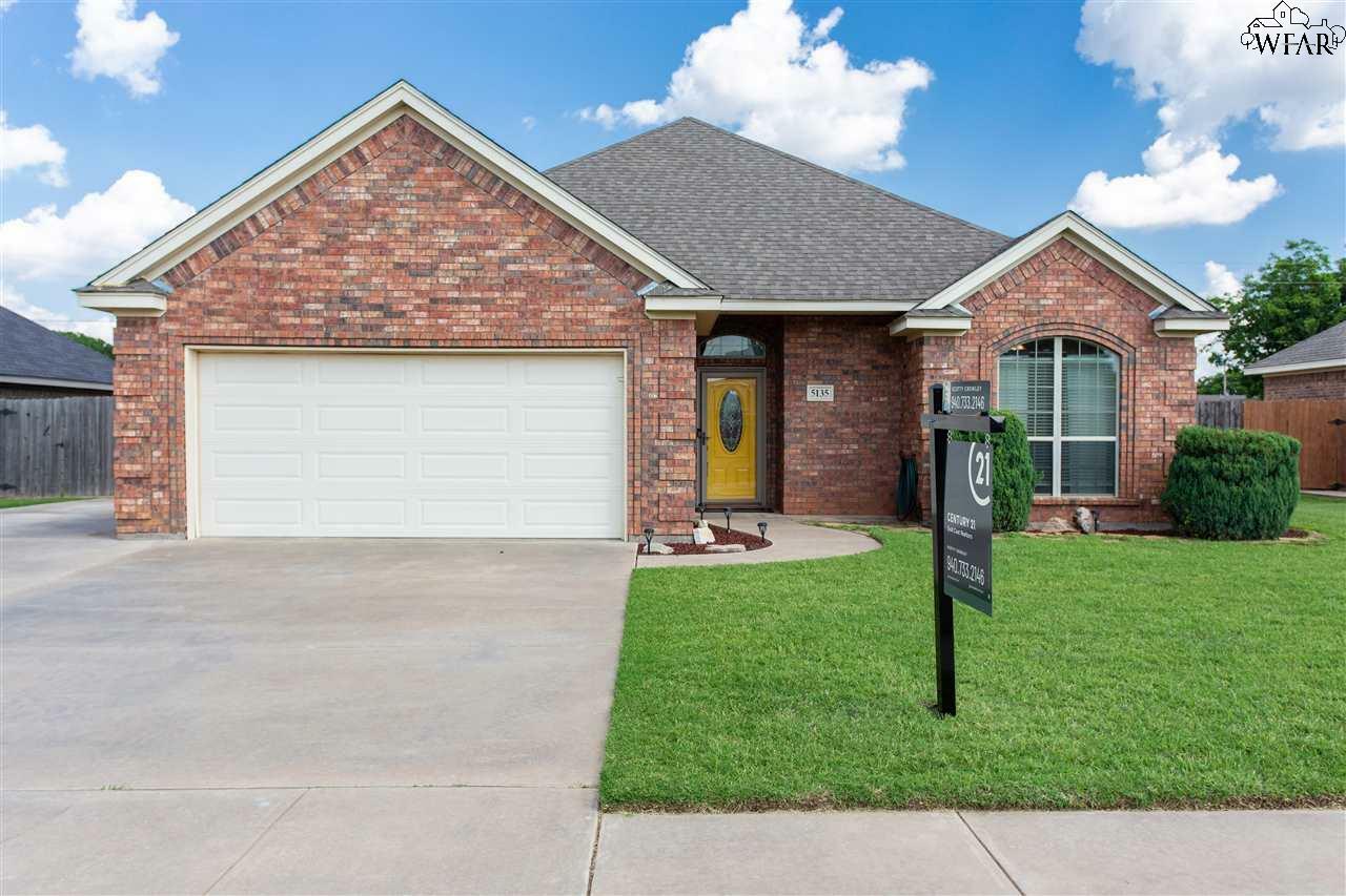 5135 Royalwood Drive  Wichita Falls TX 76302 photo