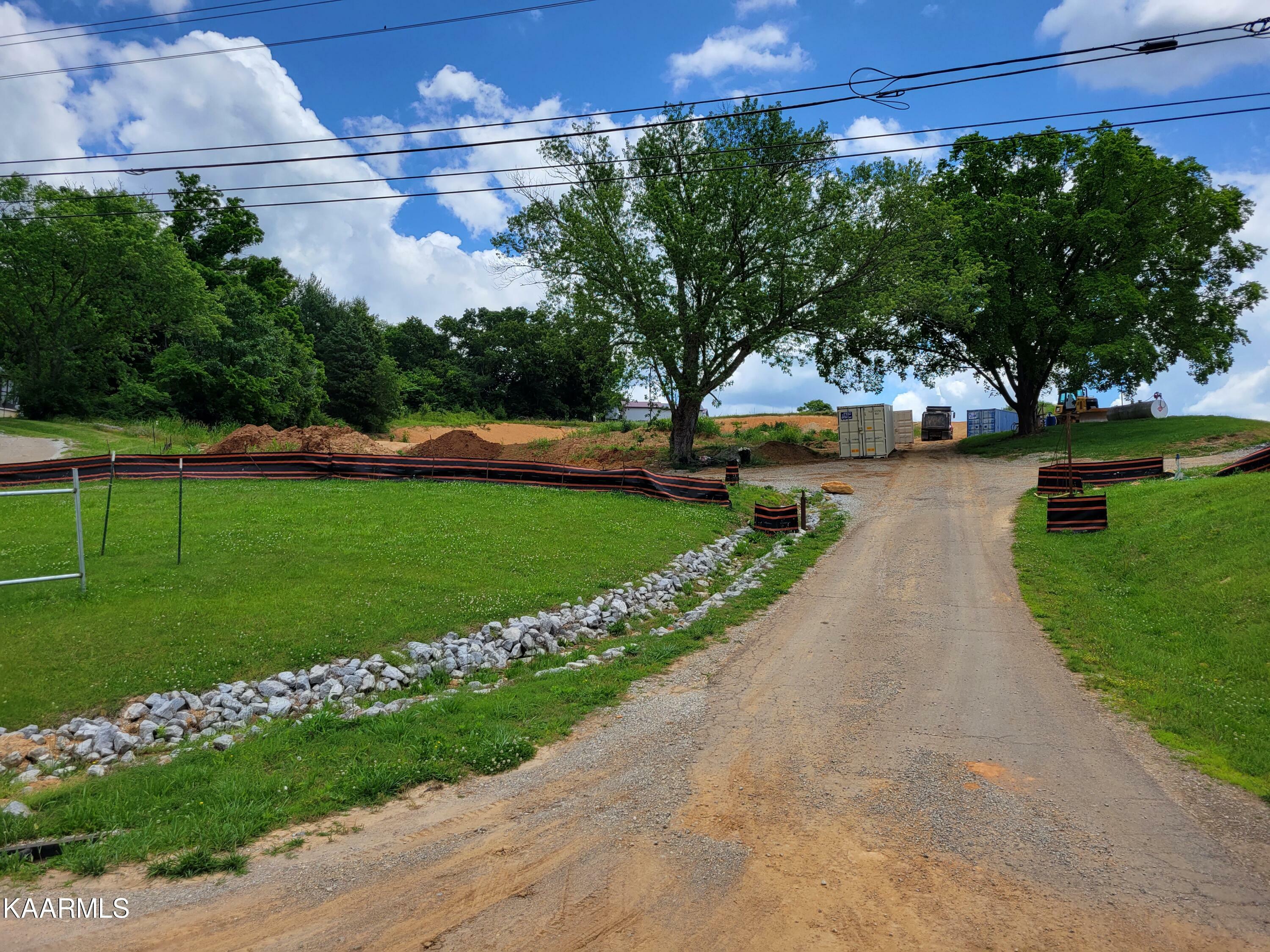 Property Photo:  700 N Highway 92  TN 37760 