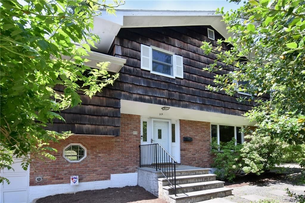 Property Photo:  29 Jordan Road  NY 10706 