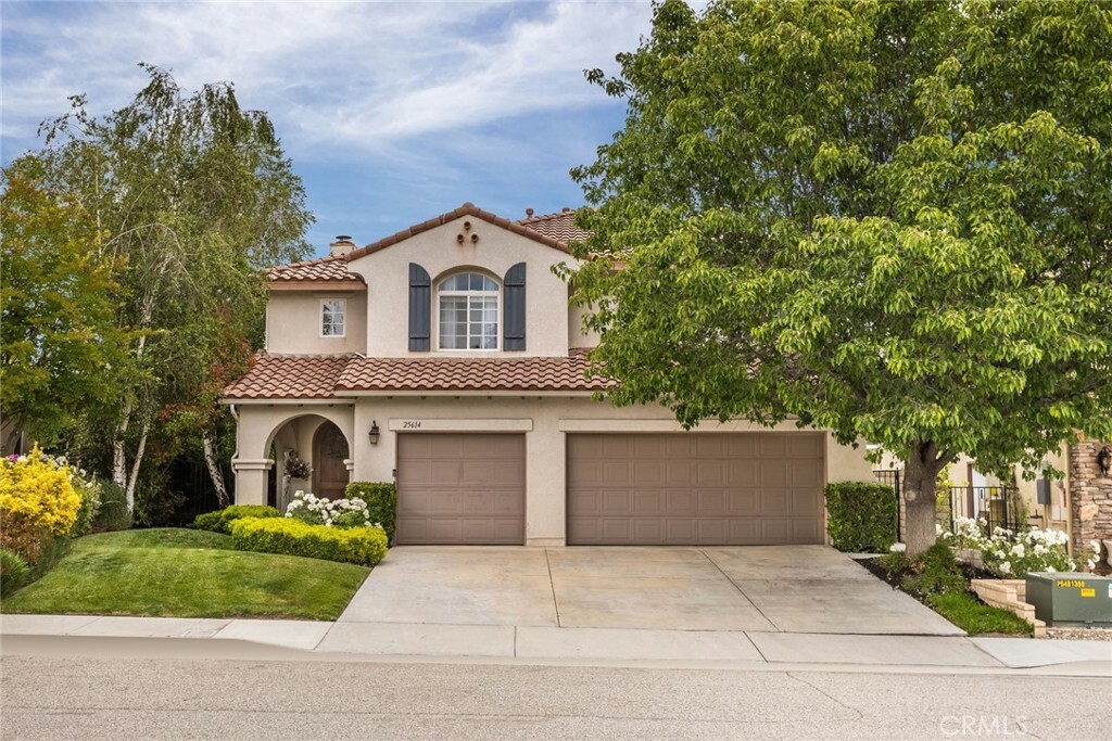 Property Photo:  25614 Housman Place  CA 91381 