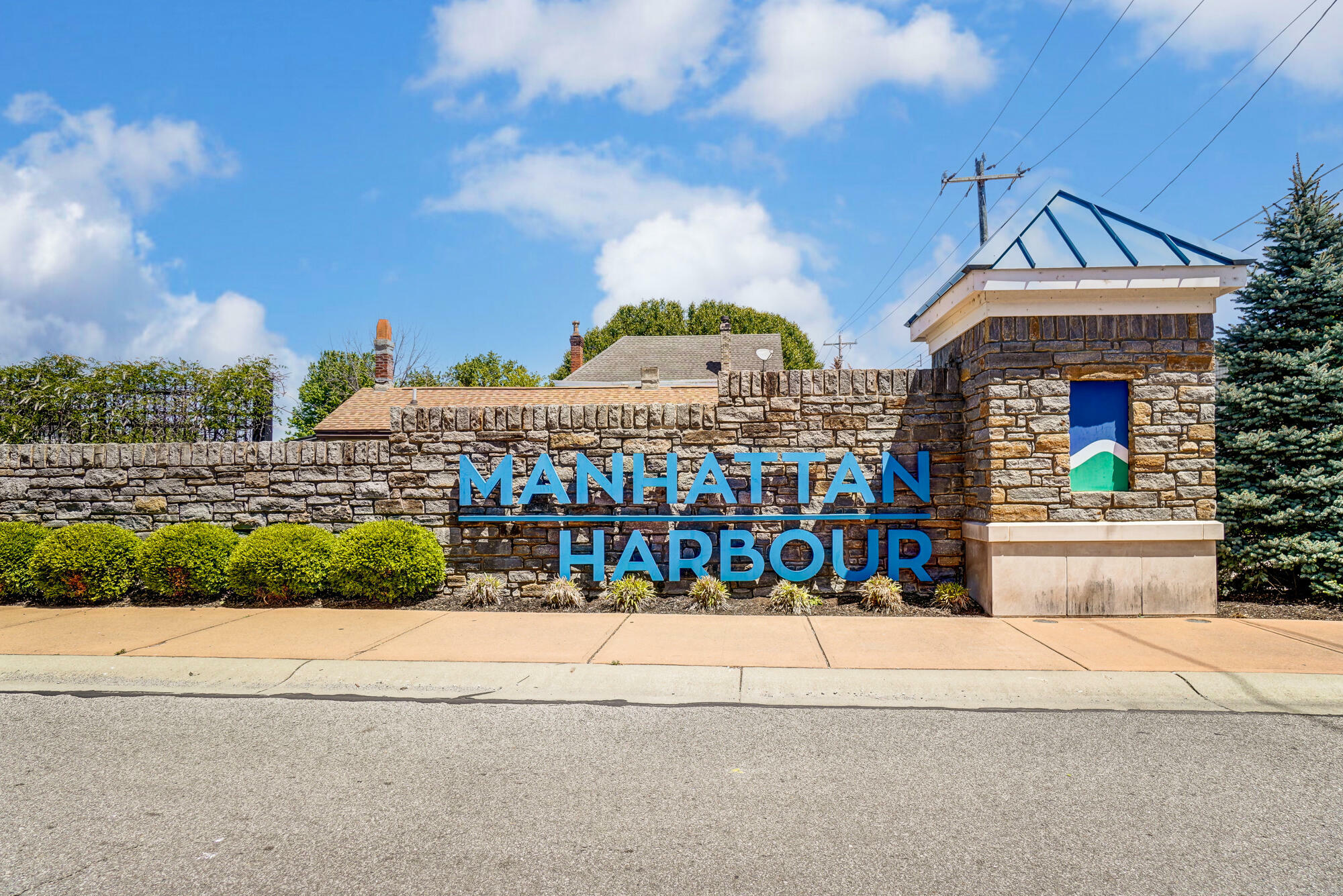Property Photo: 617 Manhattan Boulevard KY 41074