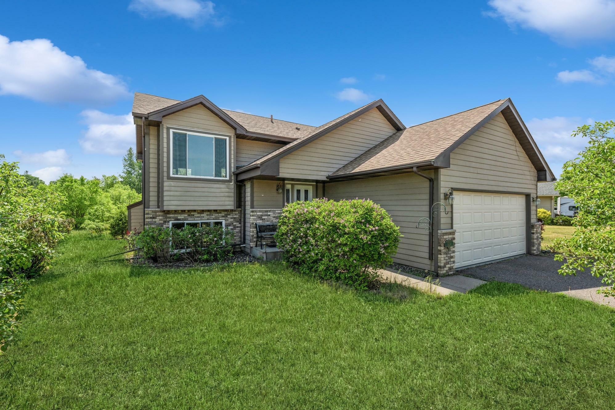 Property Photo:  5024 Edinburgh Way  MN 55309 