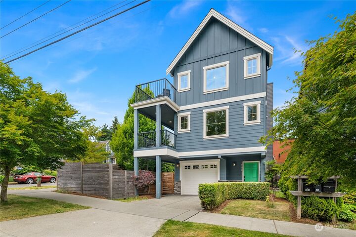 Property Photo: 500 N 44th Street WA 98103