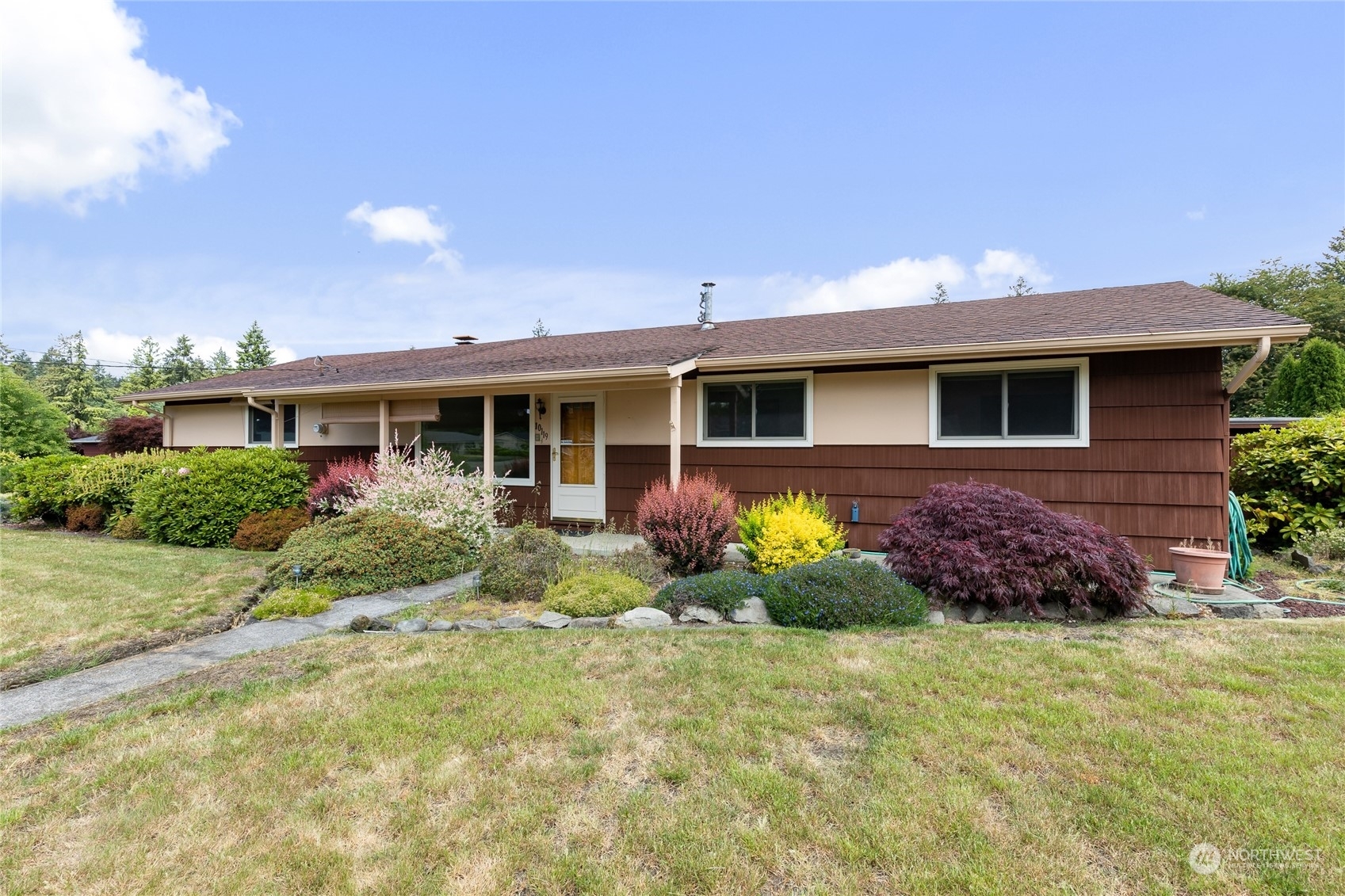 Property Photo: 10119 Forest Court SW WA 98498