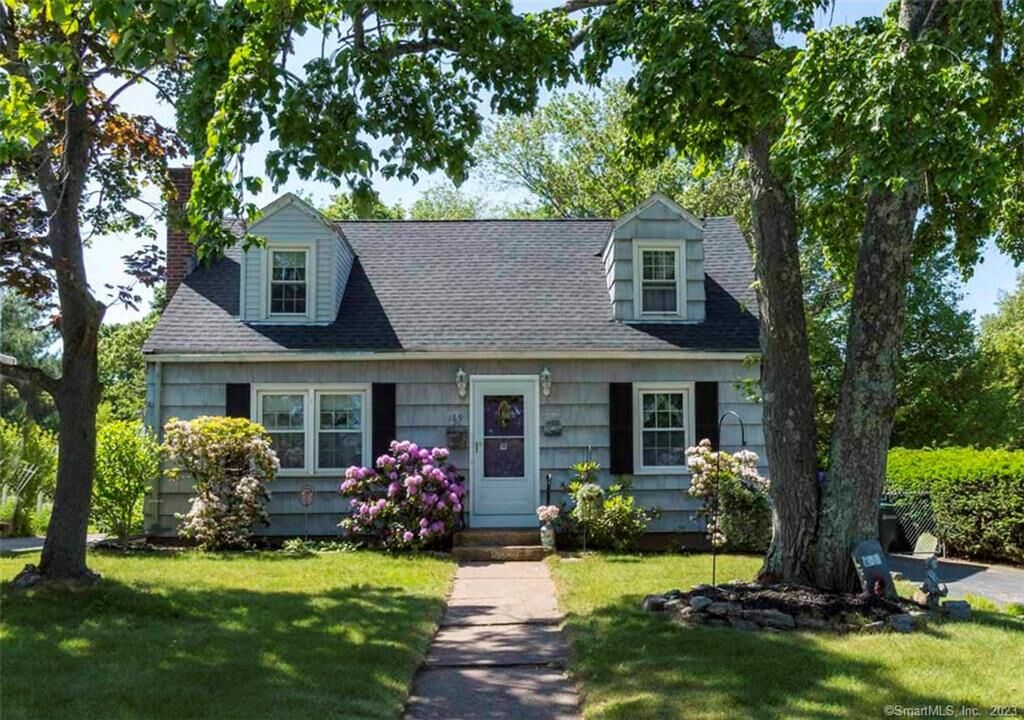 Property Photo: 169 Glenwood Street CT 06040