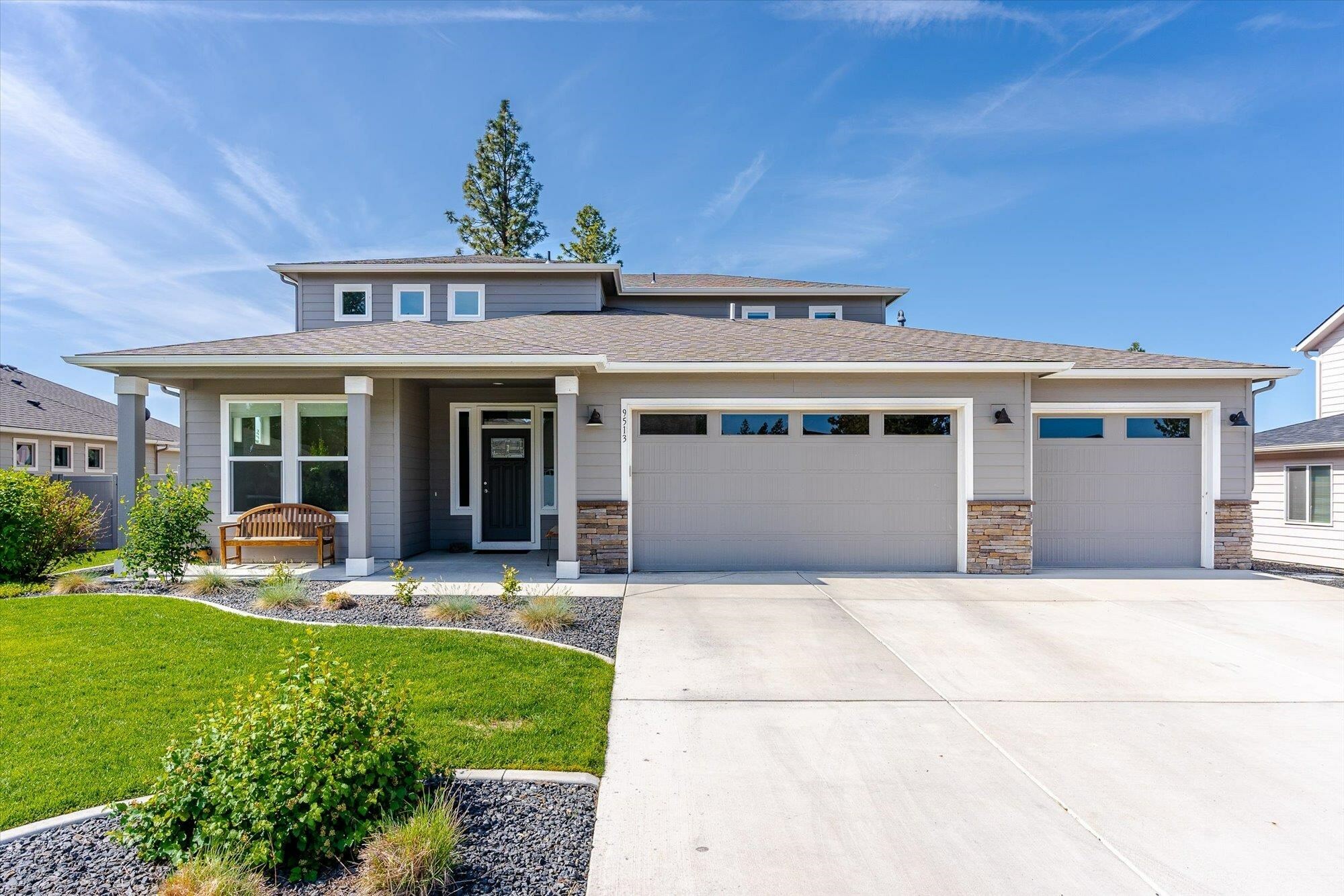 Property Photo: 9513 W Floyd Dr WA 99004
