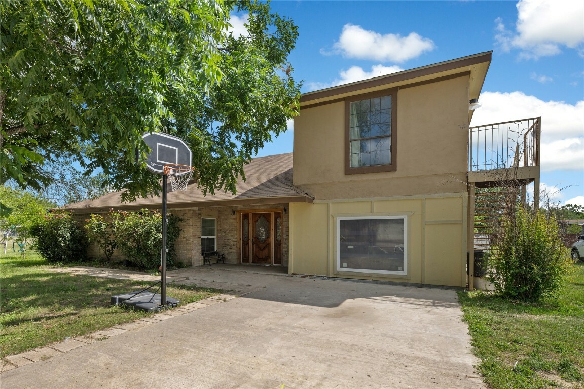 5115 Meadow Brook Lane  San Marcos TX 78666 photo