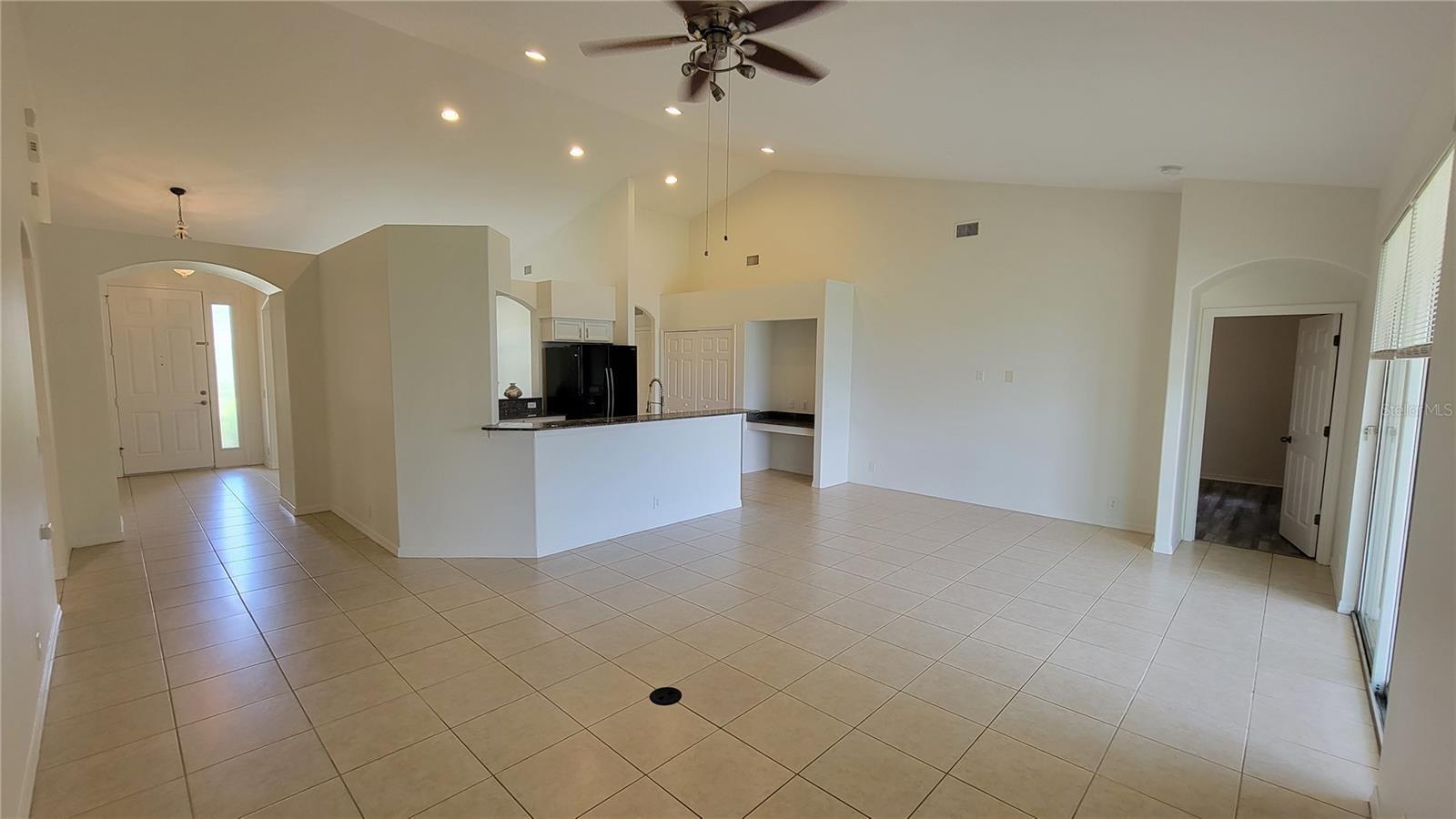 Property Photo: 12852 24th Street Circle E FL 34219
