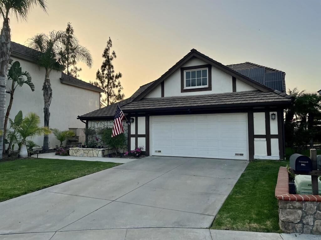 Property Photo:  5951 E Calle Principia  CA 92807 