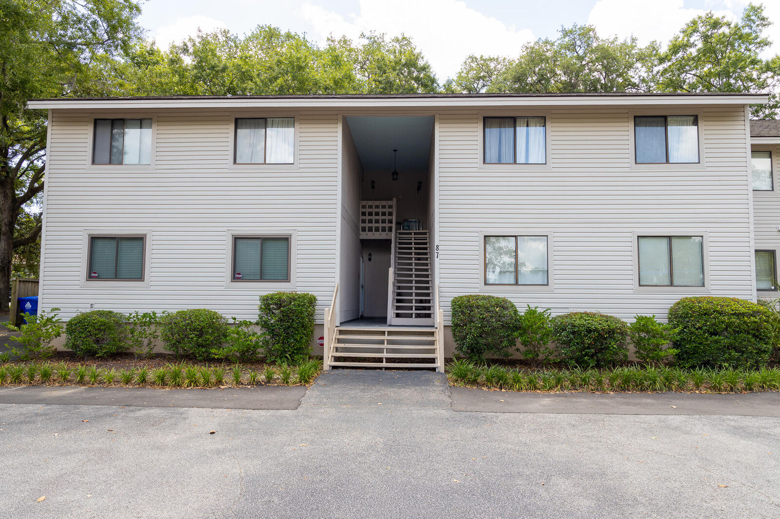 Property Photo:  87 Ashley Hall Plantatation Road 3  SC 29407 