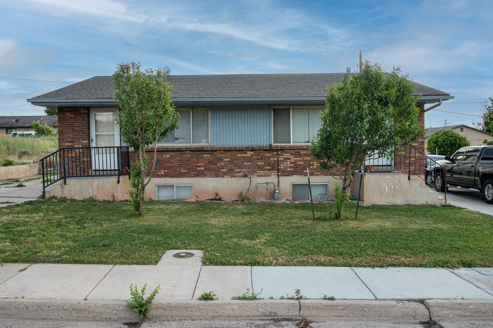 Property Photo:  373 & 375 N 1600 W  UT 84721