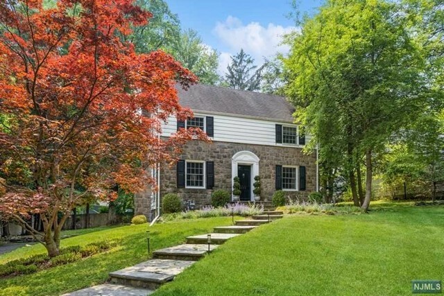 271 Hardenburgh Avenue  Demarest NJ 07627 photo