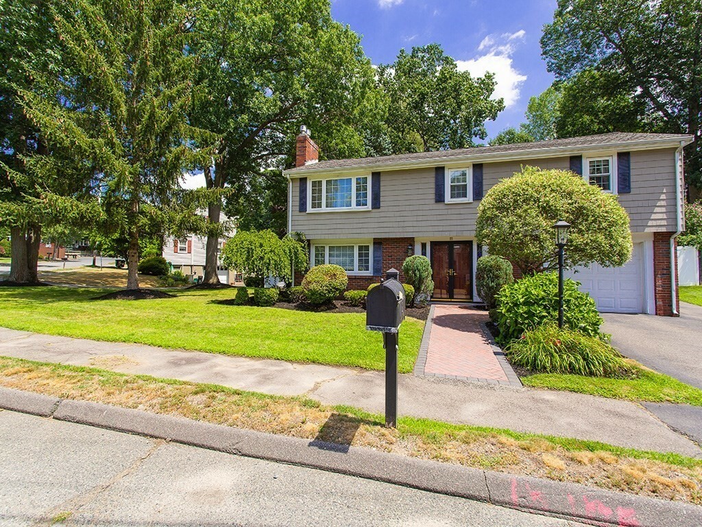 Property Photo: 2 Jane Dr MA 01906