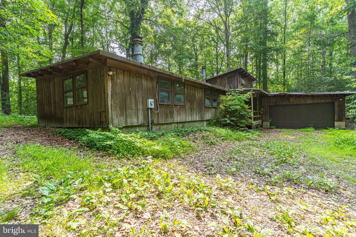 Property Photo:  5570 &Amp 5560 Warren Drive  MD 20639 