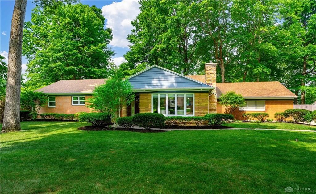 Property Photo: 1429 Lemcke Road OH 45434