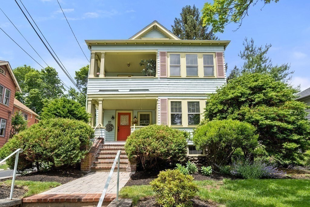 Property Photo: 21 Lockeland Ave MA 02476