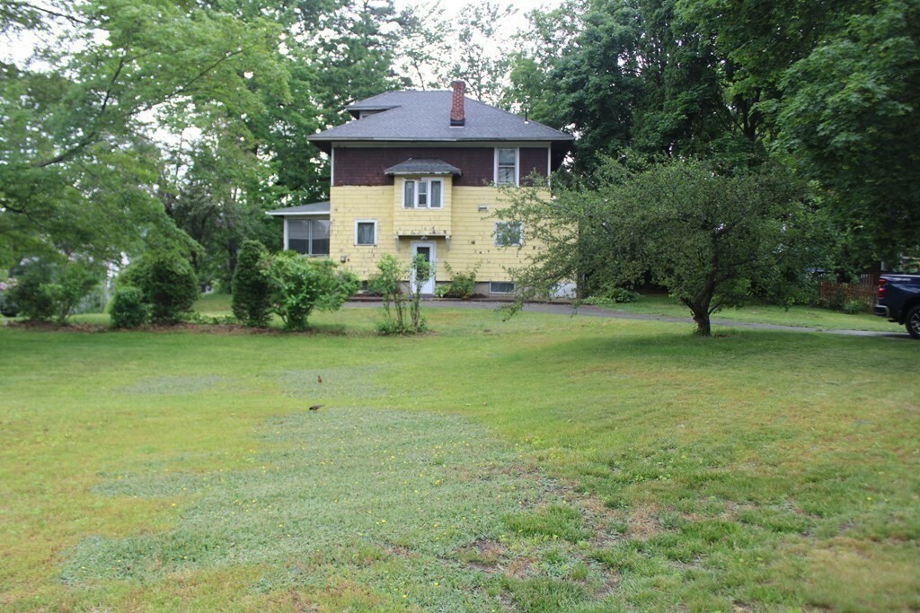 Property Photo:  17 Central St  MA 01344 