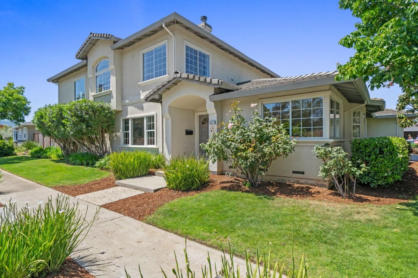 Property Photo:  6027 Sylvaner Way  CA 95120 