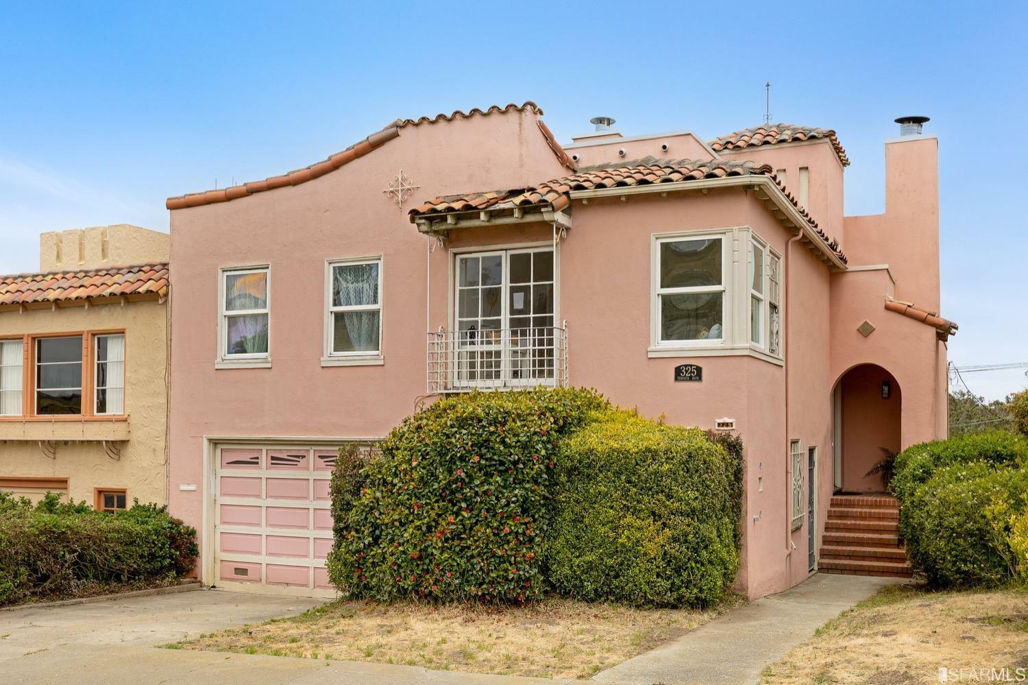 Property Photo:  325 Teresita Boulevard  CA 94127 