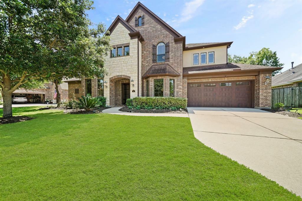 Property Photo: 13 Combwell Garden TX 77459