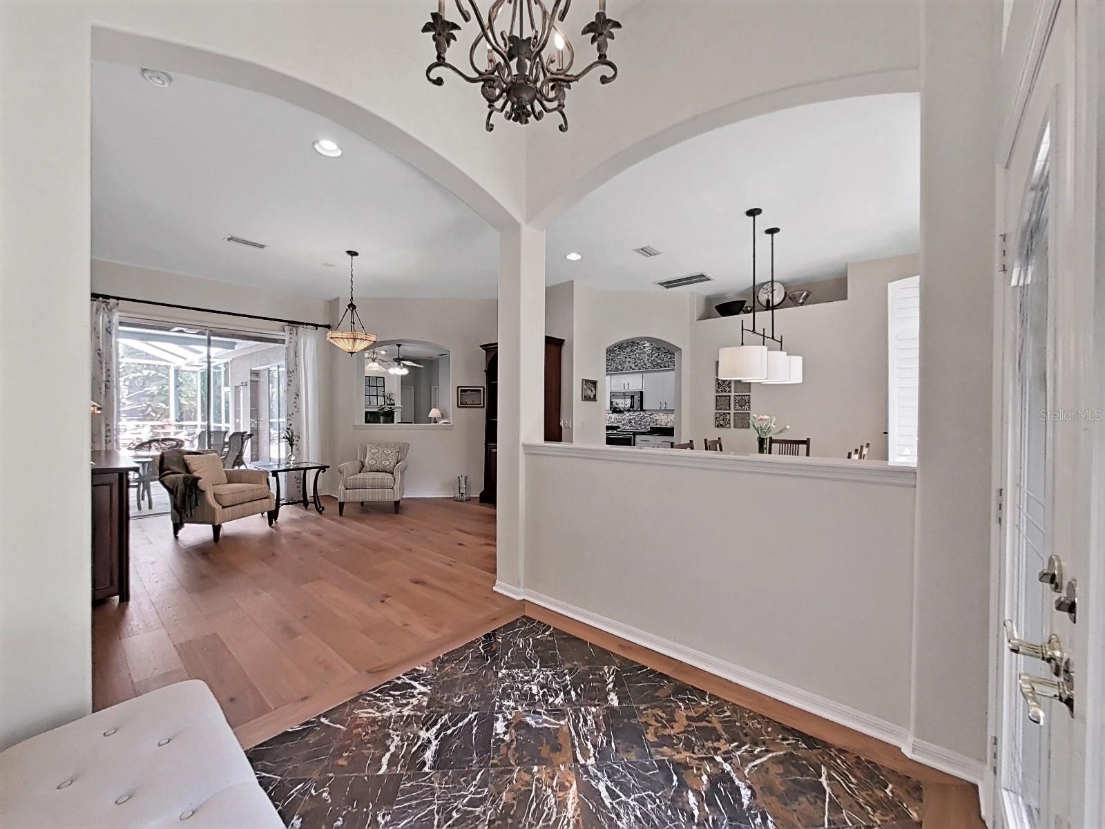 Property Photo: 282 Brookside Court FL 34683