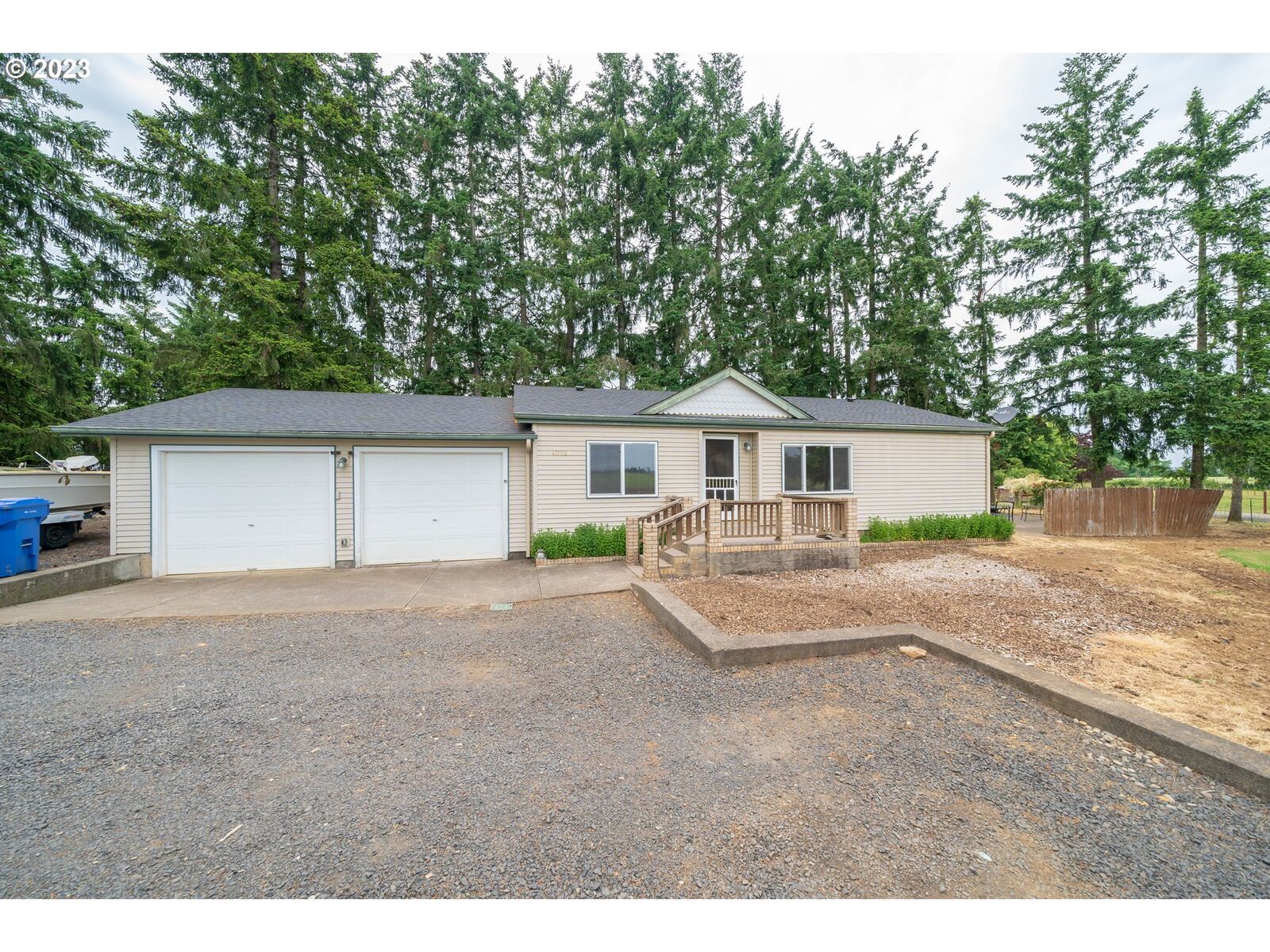 Property Photo: 40126 Stayton Scio Rd OR 97374