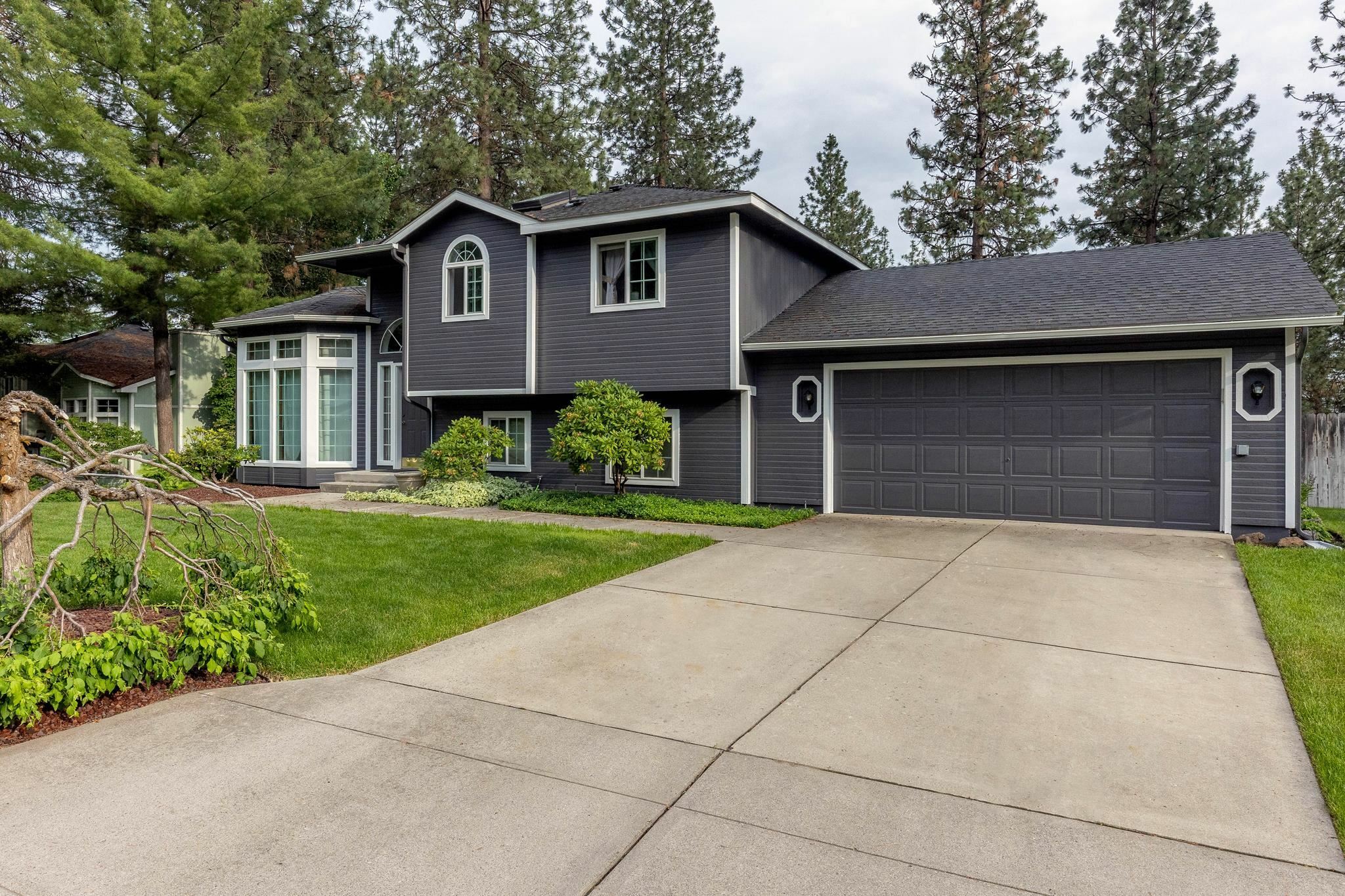 Property Photo:  5611 W Pacific Park Dr  WA 99208 