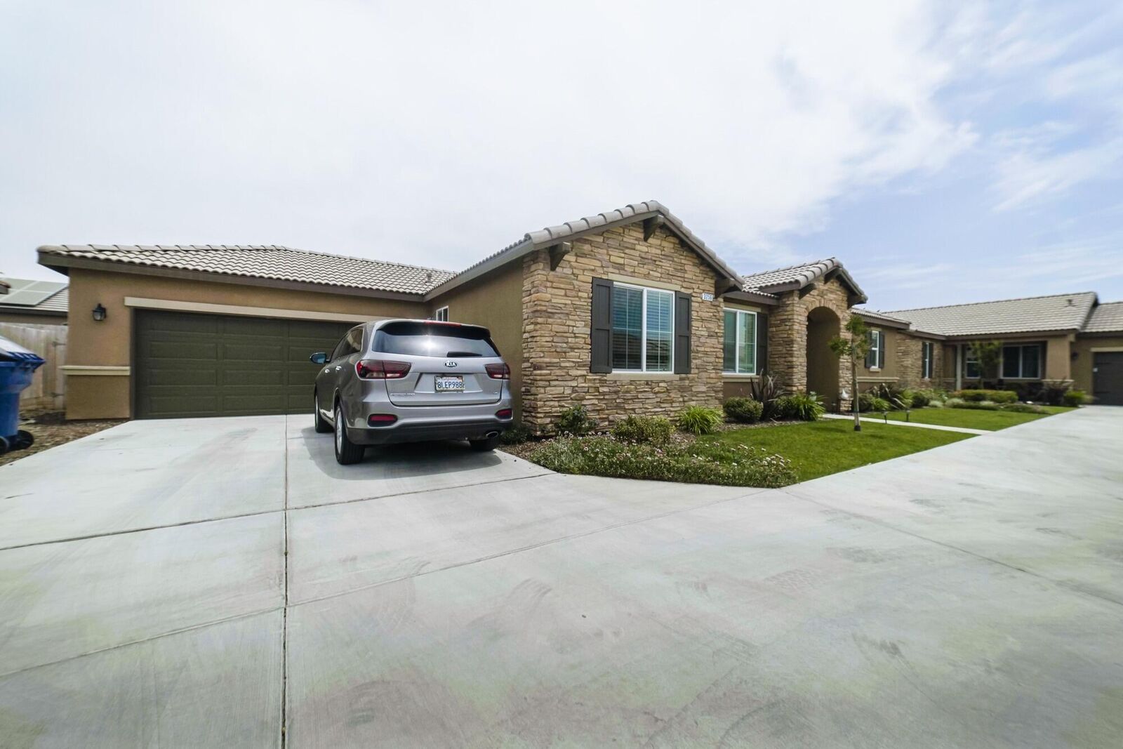 Property Photo:  3256 Manchester Street  CA 93274 