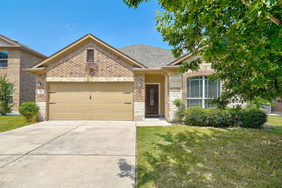 Property Photo:  113 Colthorpe Lane  TX 78634 