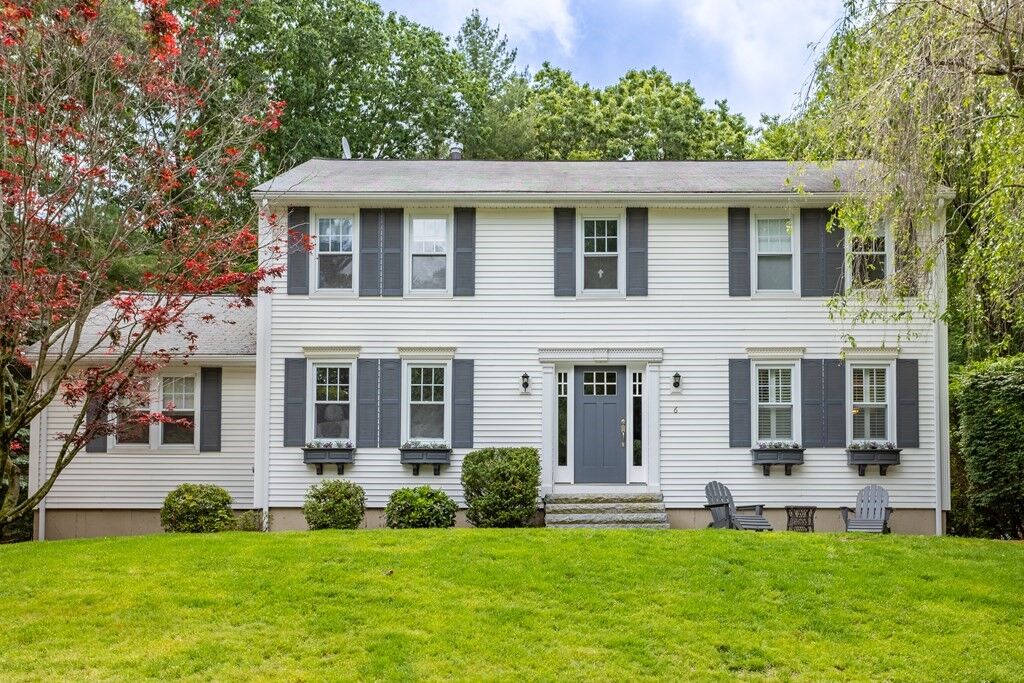Property Photo: 6 Autumn Ln MA 01824