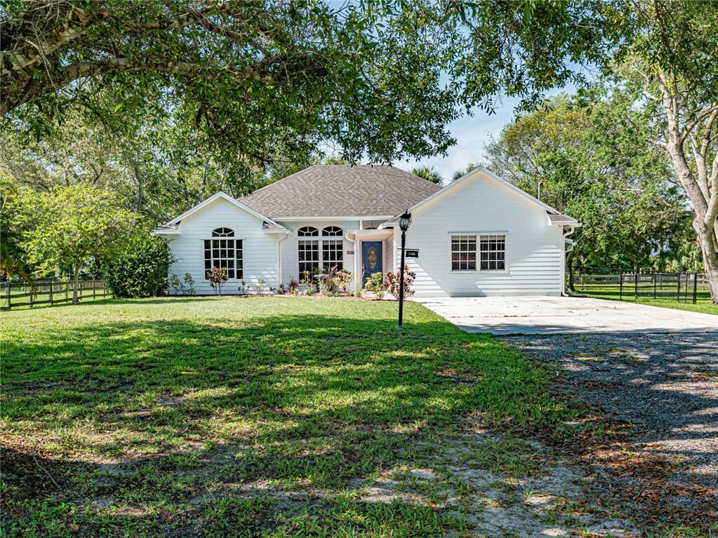 Property Photo:  2183 S Brocksmith Road  FL 34945 