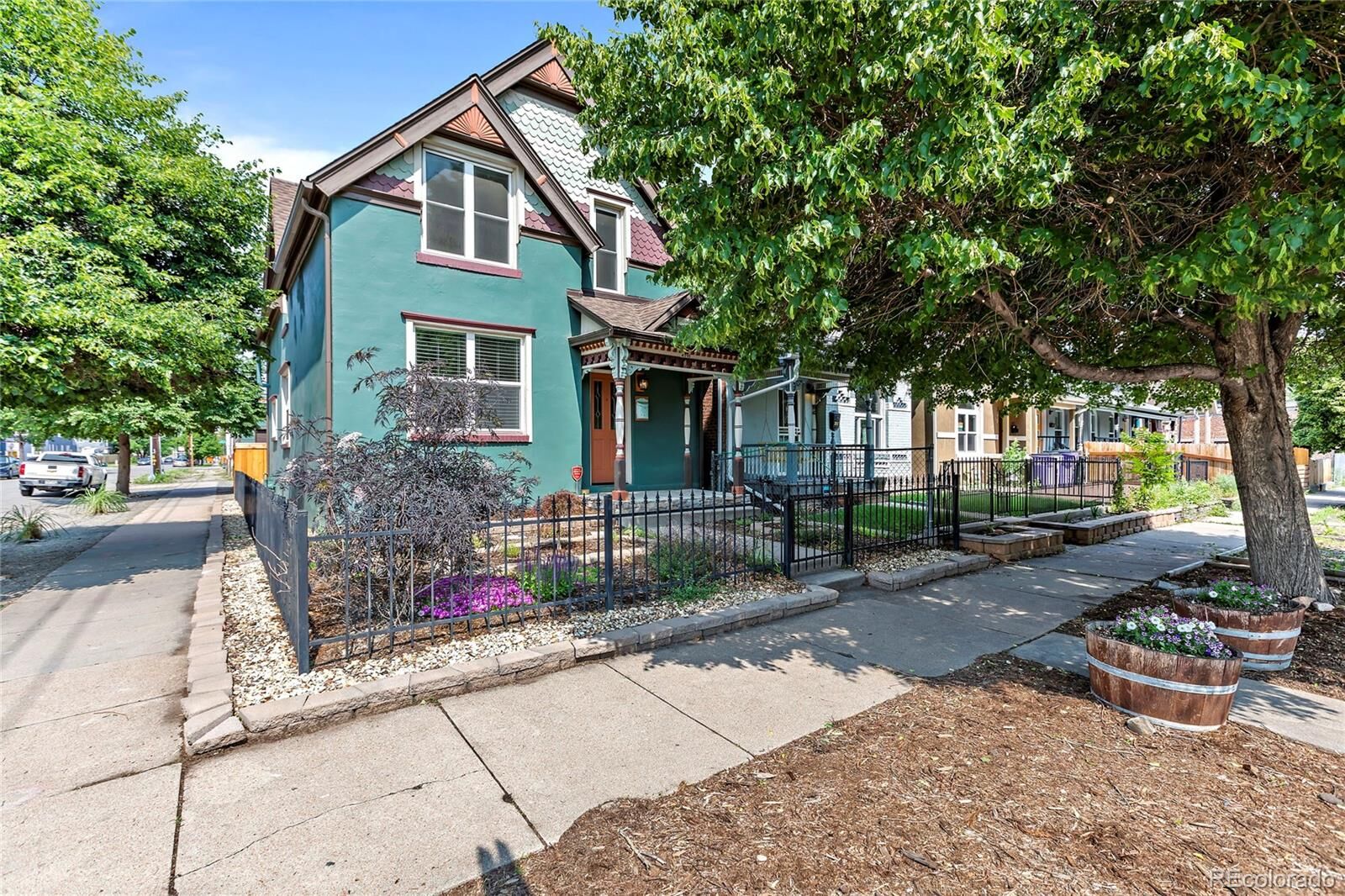Property Photo: 3701 N Franklin Street CO 80205