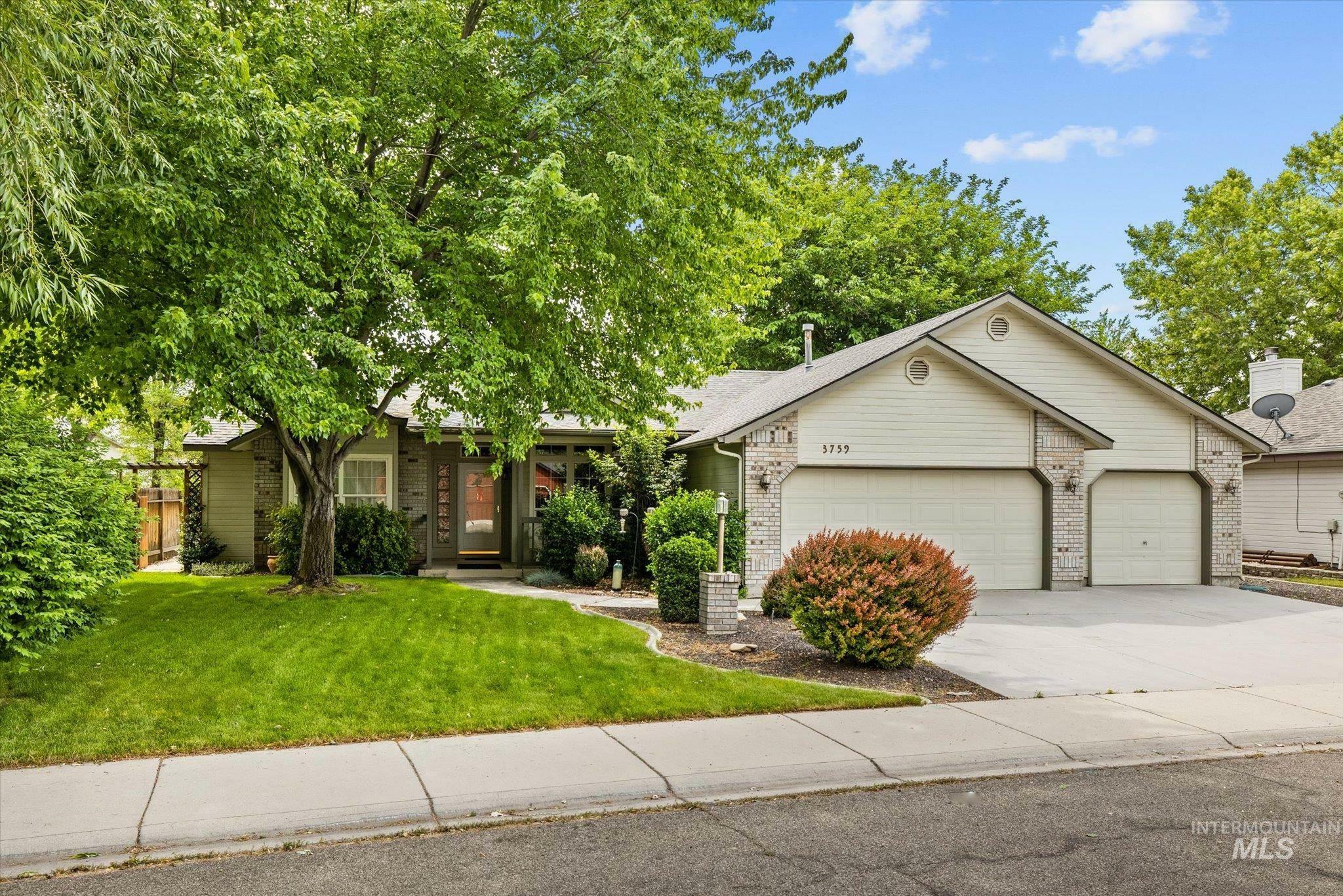 Property Photo: 3759 W Pine Creek Ct. ID 83642