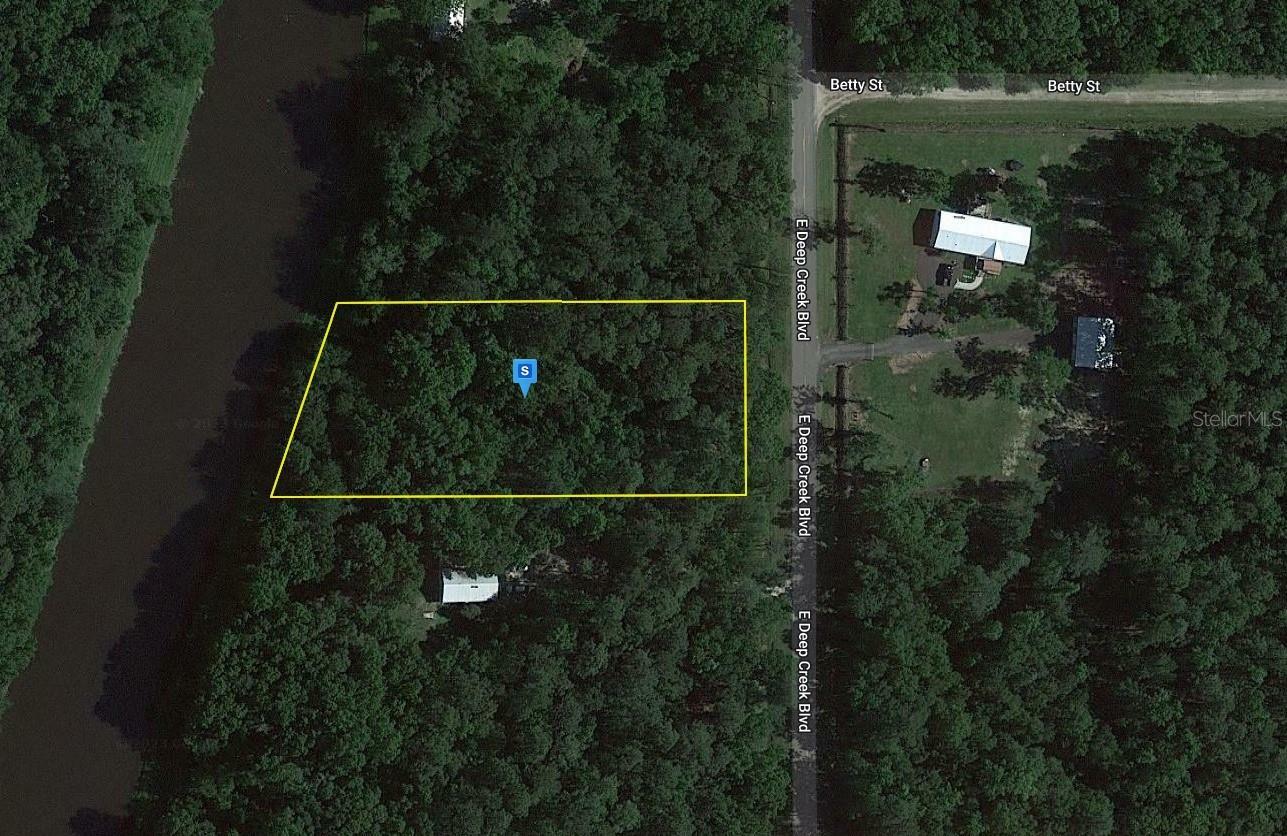 Property Photo:  9645 E Deep Creek Boulevard  FL 32145 